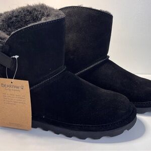 BearPaw Women’s Margery Boot